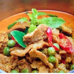 ข้าวแกงเจ๊รุ่ง