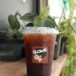 Flows and Slow Bar หลังมข