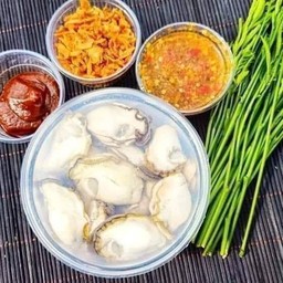 หอยนางรม1กระปุกพร้อมเครื่อง