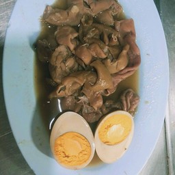 ต้มไส้ ไข่พะโล้