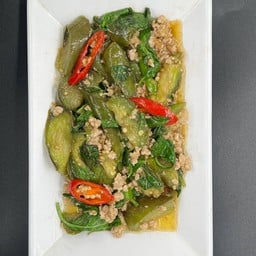 มะเขือยาวผัดเต้าเจี้ยวหมูสับ