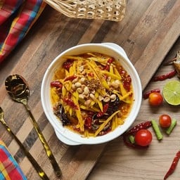A19ตำมะม่วงปลาย่าง Young Mango Salad with Grill Fish