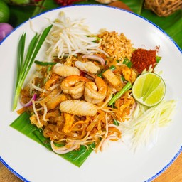 ผัดไทยทะเล