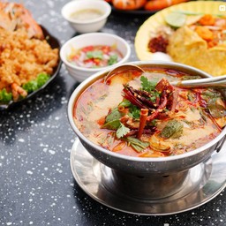 ต้มยำกุ้งใหญ่
