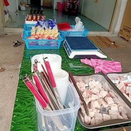 นับล้านหมูกะทะบุฟเฟ่ต์แบบตักชั่งกิโล 1