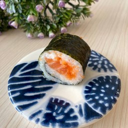 ข้าวห่อแซลม่อนไข่กุ้ง