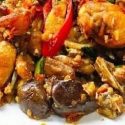 กบทอดผัดเผ็ด