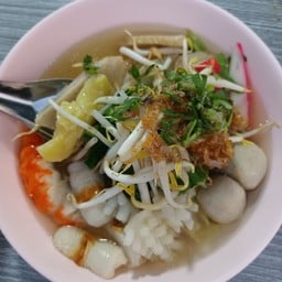 บังทรัพย์ ข้าวหน้าเนื้อ