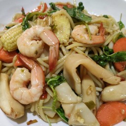 ผัดขี้เมา