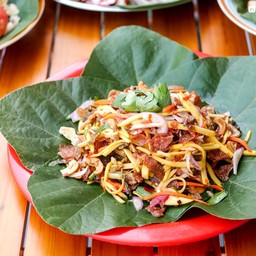 ยำสามกรอบ