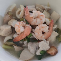 ร้านอาหารพเยาว์ ซอย 6 ไอริสพาร์ค