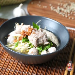 เกาเหลาน้ำ-พิเศษ