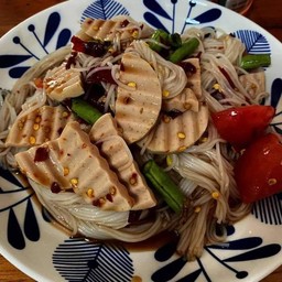 ตำขนมจีนหมูยอ