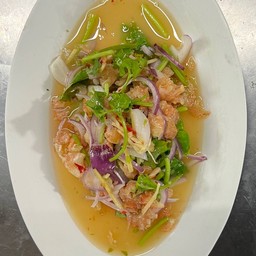 ยำกุ้งแห้ง
