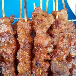 ร้านหมูปิ้งหน้าวัดเจ้าเดิม ยุตรงข้ามร้าอาหารต้นหลิว