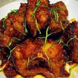 ผีดพริกแกงปลาดุกกับข้าว