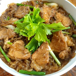 หมูอบวุ้นเส้น