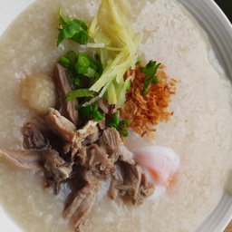 โจ๊กไก่ + ไข่