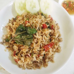 ผัดกะเพราคลุกข้าว
