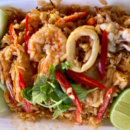 ข้าวผัดต้มยำทะเล