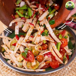 ตำเส้นยอ