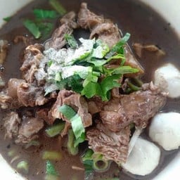 เกาเหลาหมูน้ำตก