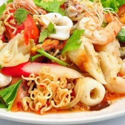 ยำมาม่ารวมมิตร