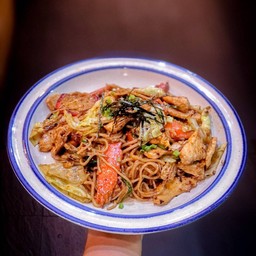 ยากิโซบะหมู