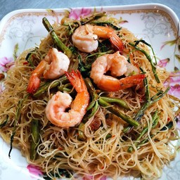 (ลด15%)ผัดหมี่กระเฉด