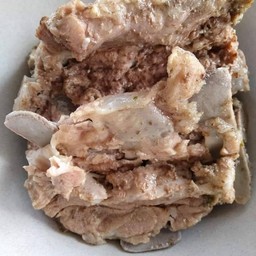 ต้มแซ่บ