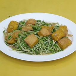 ทานตะวันผัดเต้าหู้