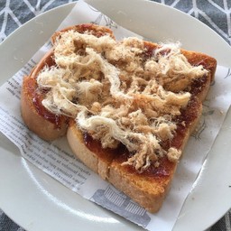 ปังปิ้งเนย-หมูหยองพริกเผา