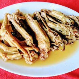 ปีก ปาก ตีนเป็ด พะโล้