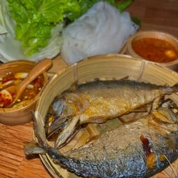 ข้าวแมวเจียว