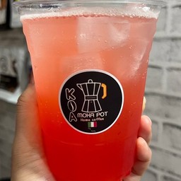 สตรอเบอร์รี่โซดา