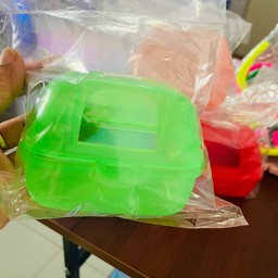 บ้านหนูแฮมสเตอร์ 9cm X 6cm X 6cm คละสี