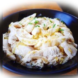 ข้าวหน้าไก่ซอสญี่ปุ่น