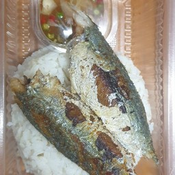 ข้าวปลาทูแกะ