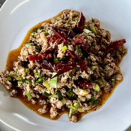 ลาบหมู รสแซ่บ