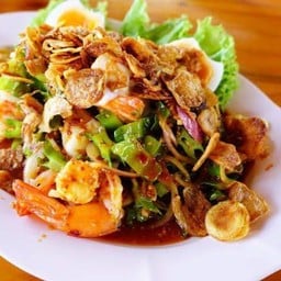 ยำถั่วพลู
