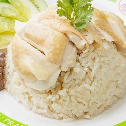 ข้าวมันไก่อีหล่า