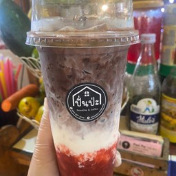 โกโก้ สตอเบอรี่นมสด เย็น