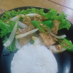 ข้าวผัดพริกไก่