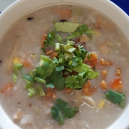 ข้าวต้มธัญพืช
