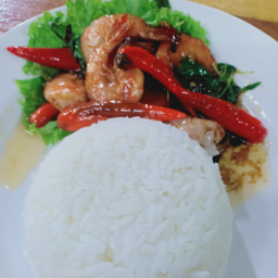 ข้าวกระเพรากุ้ง