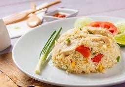 ข้าวผัดหมูจานเล็ก