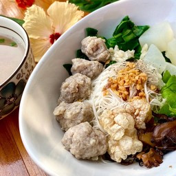 หมี่สั่วหมูสับ