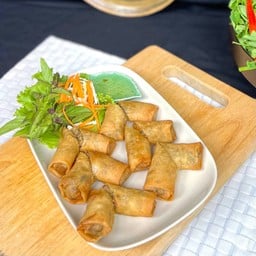 เปาะเปี๊ยะผักหวาน