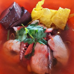 ก๋วยเตี๋ยวเย็นตาโฟทะเล