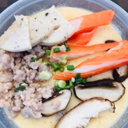 ไข่ตุ๋นทรงเครื่อง ถนนนาเตย
